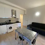 Brezza Marina Διαμέρισμα Αλμπένγκα